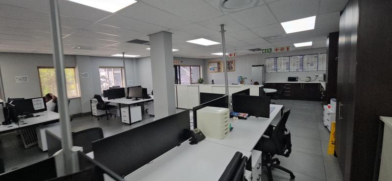 To Let Commercial Property for Rent in Vorna Valley Gauteng