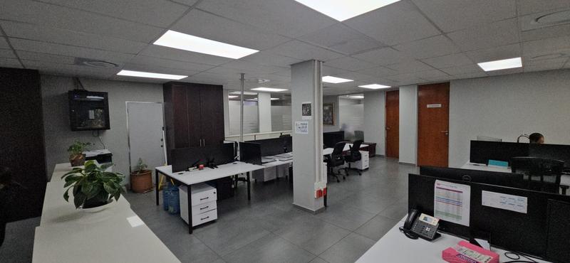 To Let Commercial Property for Rent in Vorna Valley Gauteng