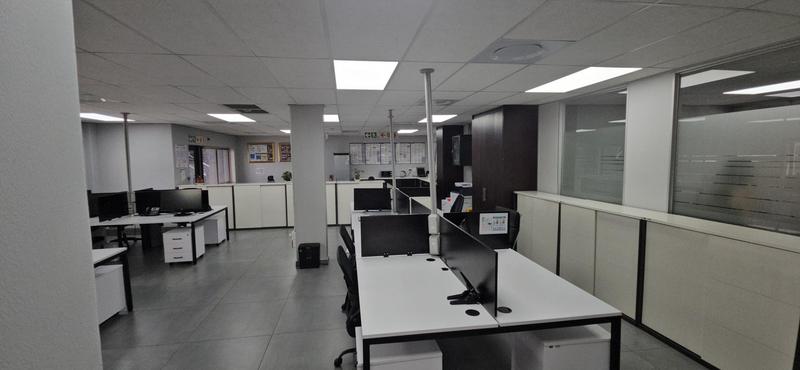 To Let Commercial Property for Rent in Vorna Valley Gauteng