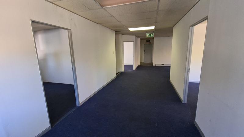 To Let Commercial Property for Rent in Randjespark Gauteng