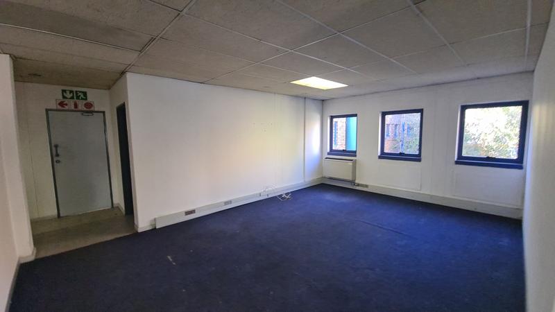 To Let Commercial Property for Rent in Randjespark Gauteng