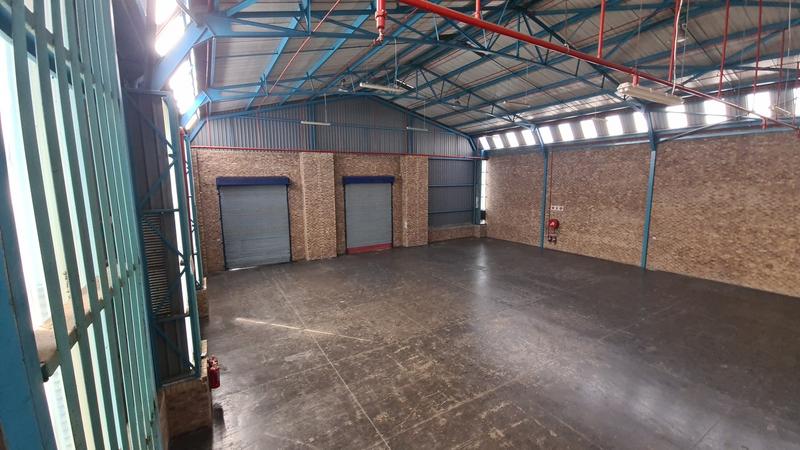 To Let Commercial Property for Rent in Randjespark Gauteng
