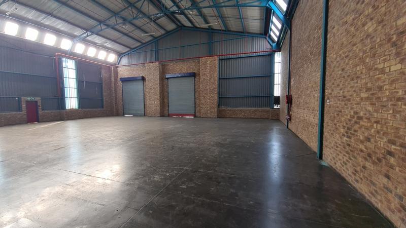 To Let Commercial Property for Rent in Randjespark Gauteng