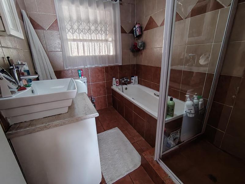 To Let 3 Bedroom Property for Rent in Solheim Gauteng