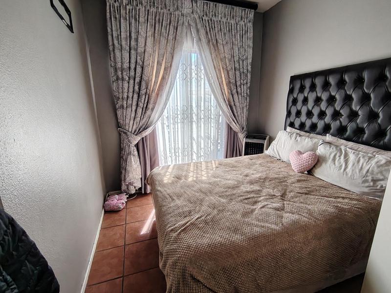 To Let 3 Bedroom Property for Rent in Solheim Gauteng