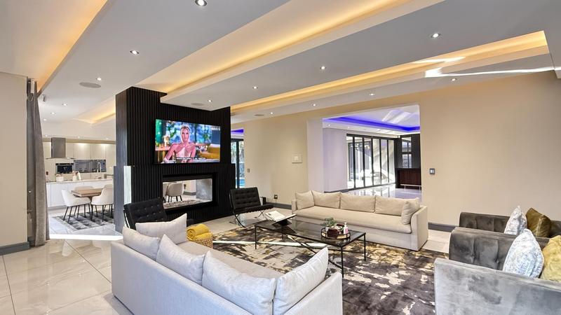 5 Bedroom Property for Sale in Serengeti Lifestyle Estate Gauteng