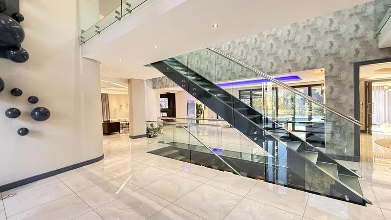 5 Bedroom Property for Sale in Serengeti Lifestyle Estate Gauteng