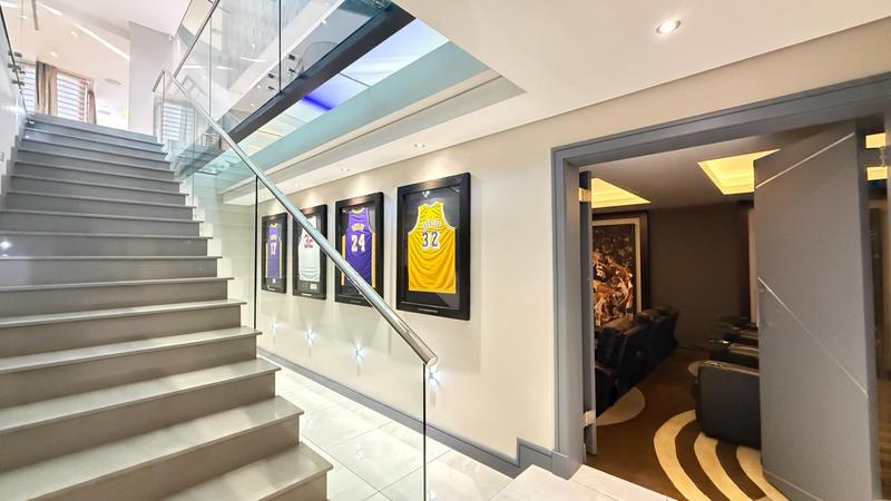 5 Bedroom Property for Sale in Serengeti Lifestyle Estate Gauteng
