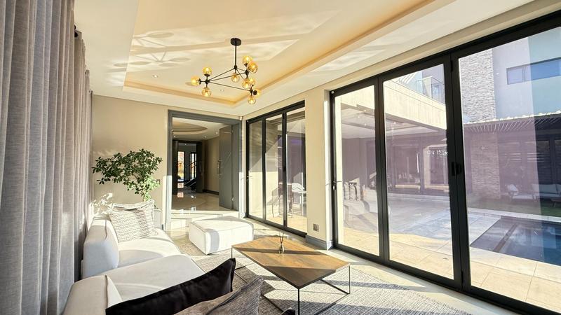5 Bedroom Property for Sale in Serengeti Lifestyle Estate Gauteng