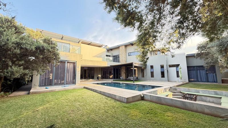 5 Bedroom Property for Sale in Serengeti Lifestyle Estate Gauteng