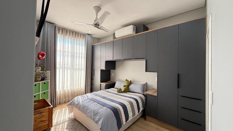 5 Bedroom Property for Sale in Midstream Heights Gauteng