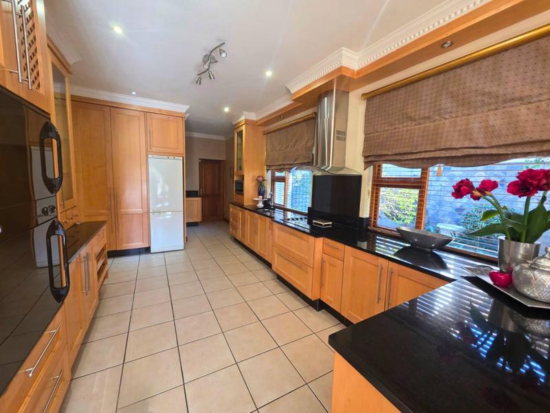 3 Bedroom Property for Sale in Glen Marais Gauteng