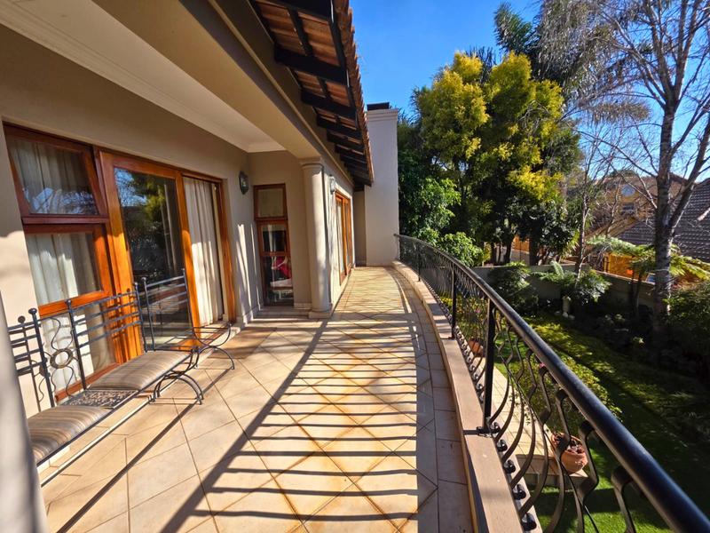 3 Bedroom Property for Sale in Glen Marais Gauteng
