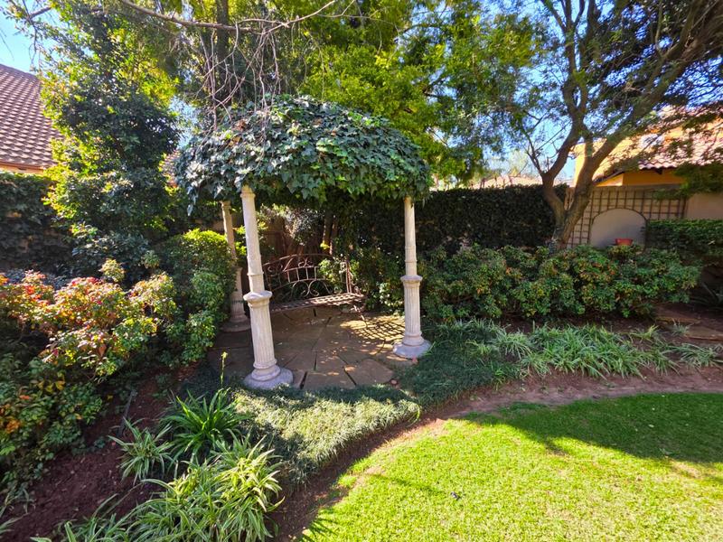 3 Bedroom Property for Sale in Glen Marais Gauteng