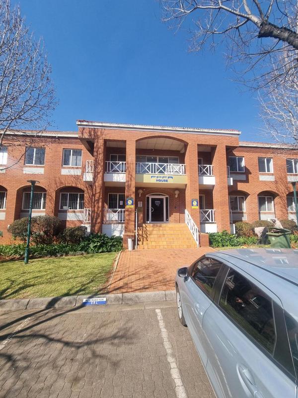To Let Commercial Property for Rent in Bedfordview Gauteng