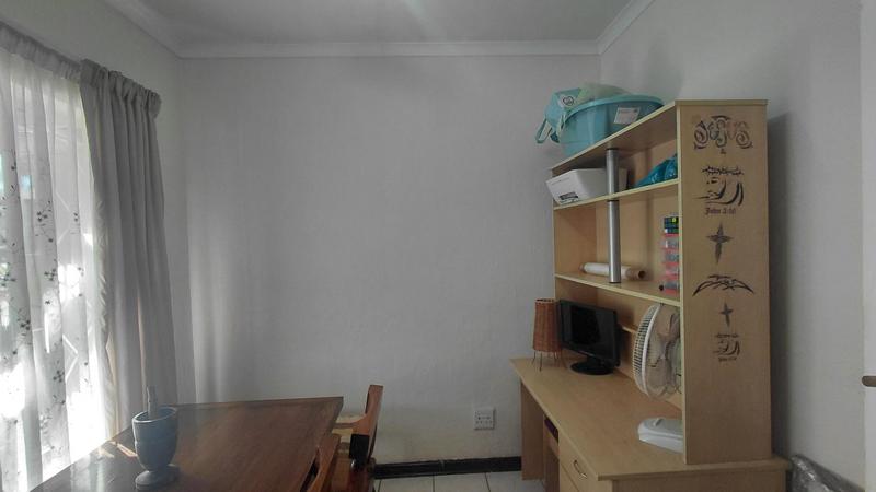 3 Bedroom Property for Sale in Brackendowns Gauteng