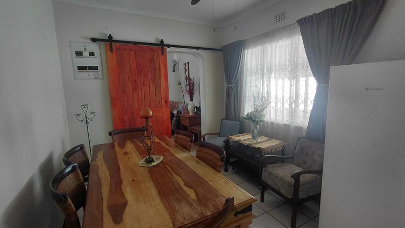 3 Bedroom Property for Sale in Brackendowns Gauteng