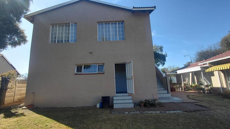 3 Bedroom Property for Sale in Brackendowns Gauteng