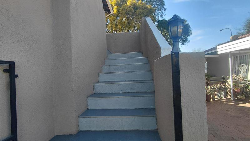 3 Bedroom Property for Sale in Brackendowns Gauteng