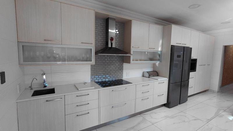 4 Bedroom Property for Sale in Brackenhurst Gauteng