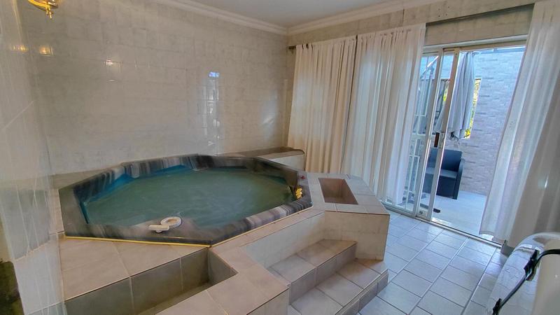 4 Bedroom Property for Sale in Brackenhurst Gauteng
