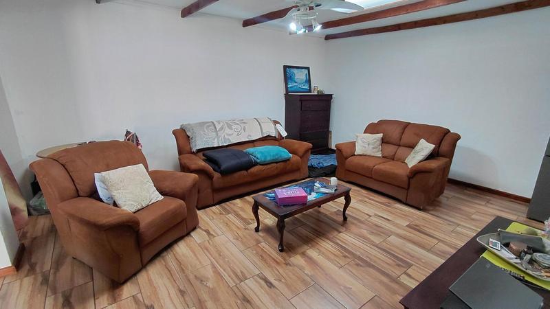 4 Bedroom Property for Sale in Brackenhurst Gauteng