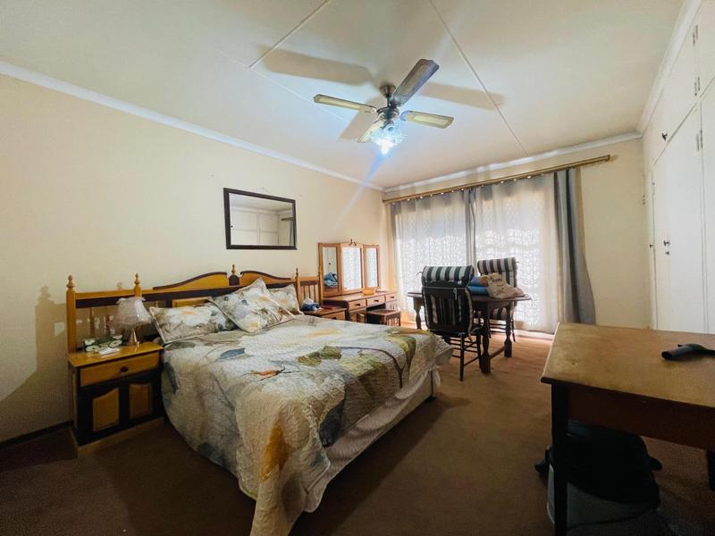 4 Bedroom Property for Sale in Dunnottar Gauteng