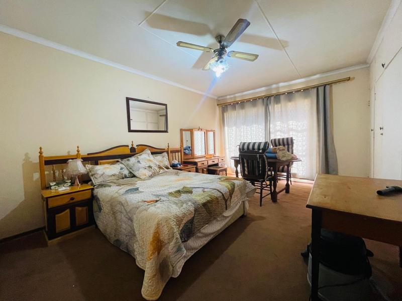 4 Bedroom Property for Sale in Dunnottar Gauteng