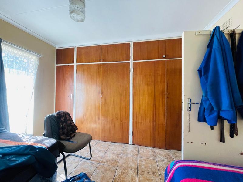 4 Bedroom Property for Sale in Dunnottar Gauteng