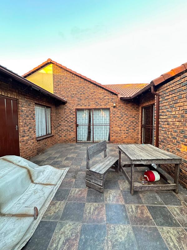 3 Bedroom Property for Sale in New State Area Gauteng