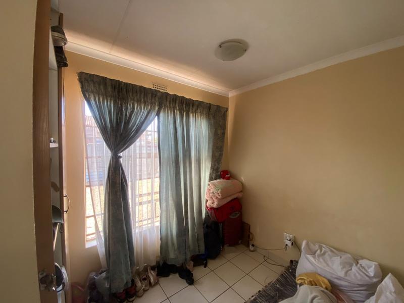 3 Bedroom Property for Sale in Clayville East Gauteng