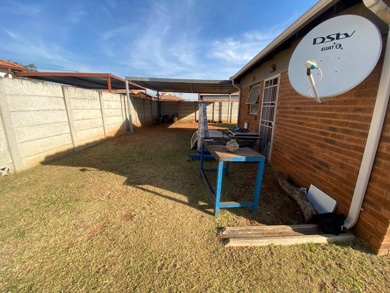 3 Bedroom Property for Sale in Clayville East Gauteng