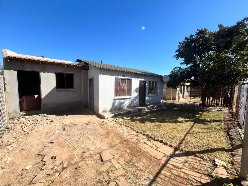 7 Bedroom Property for Sale in Orange Farm Gauteng