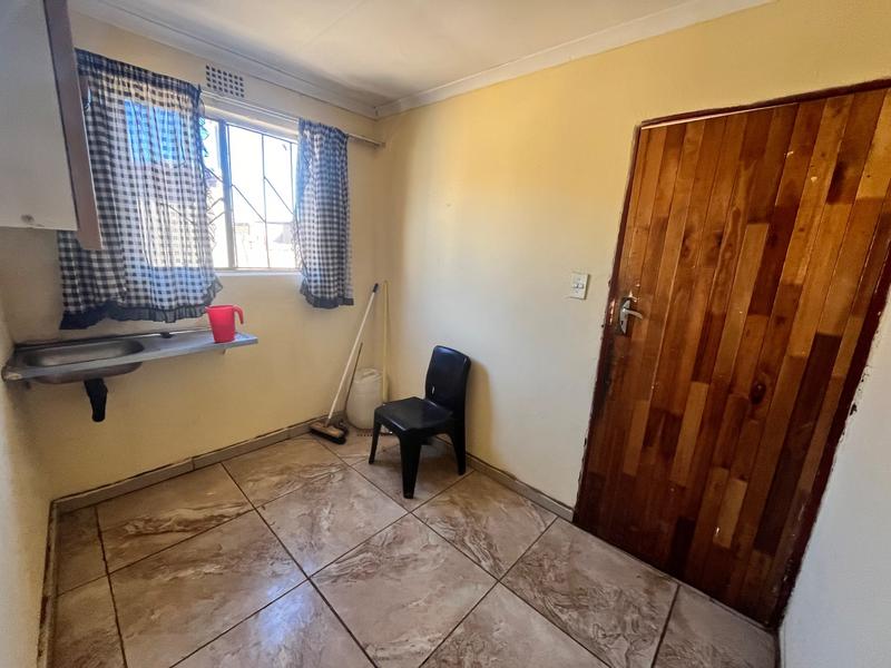 7 Bedroom Property for Sale in Orange Farm Gauteng