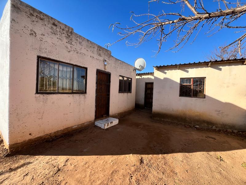 7 Bedroom Property for Sale in Orange Farm Gauteng