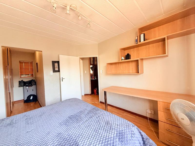 To Let 1 Bedroom Property for Rent in Morningside Gauteng