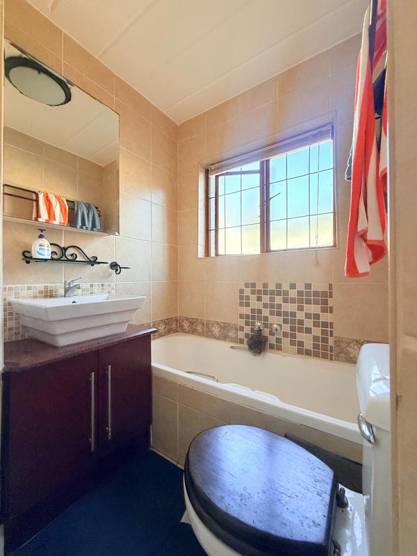 To Let 1 Bedroom Property for Rent in Morningside Gauteng