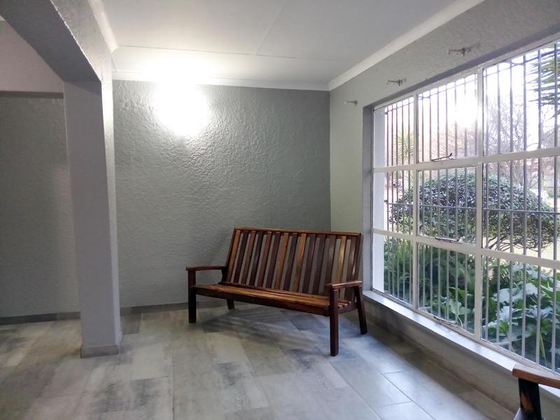4 Bedroom Property for Sale in Flora Gardens Gauteng