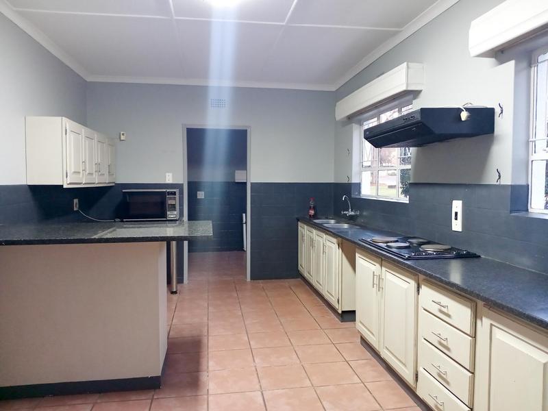 4 Bedroom Property for Sale in Flora Gardens Gauteng