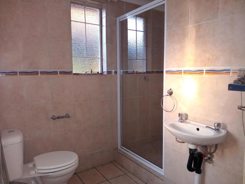 4 Bedroom Property for Sale in Flora Gardens Gauteng