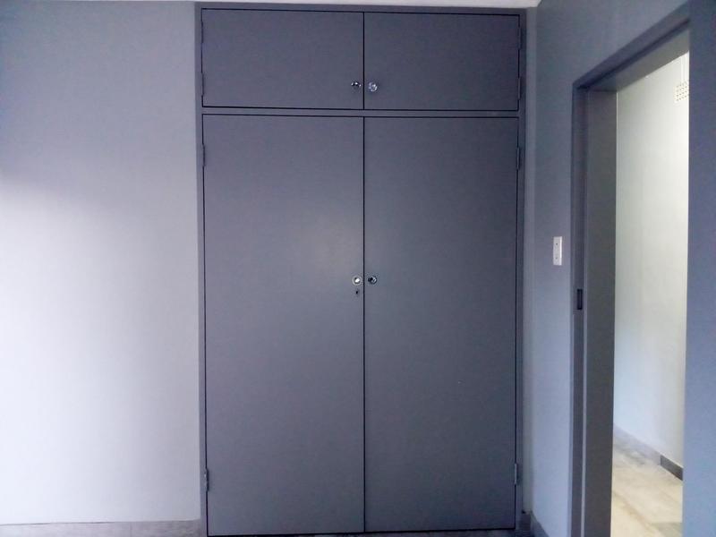 4 Bedroom Property for Sale in Flora Gardens Gauteng