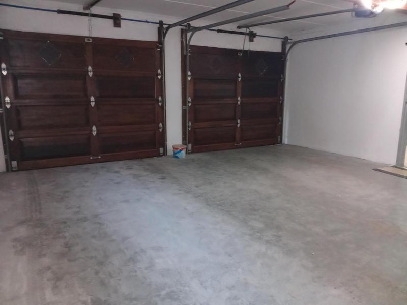 4 Bedroom Property for Sale in Flora Gardens Gauteng