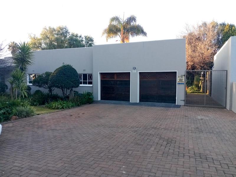 4 Bedroom Property for Sale in Flora Gardens Gauteng