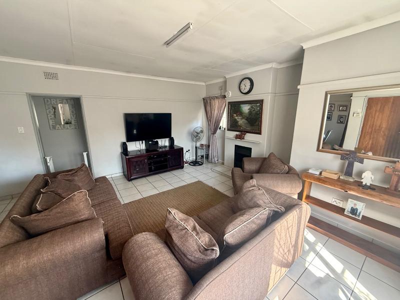 3 Bedroom Property for Sale in Vanderbijlpark CE 1 Gauteng