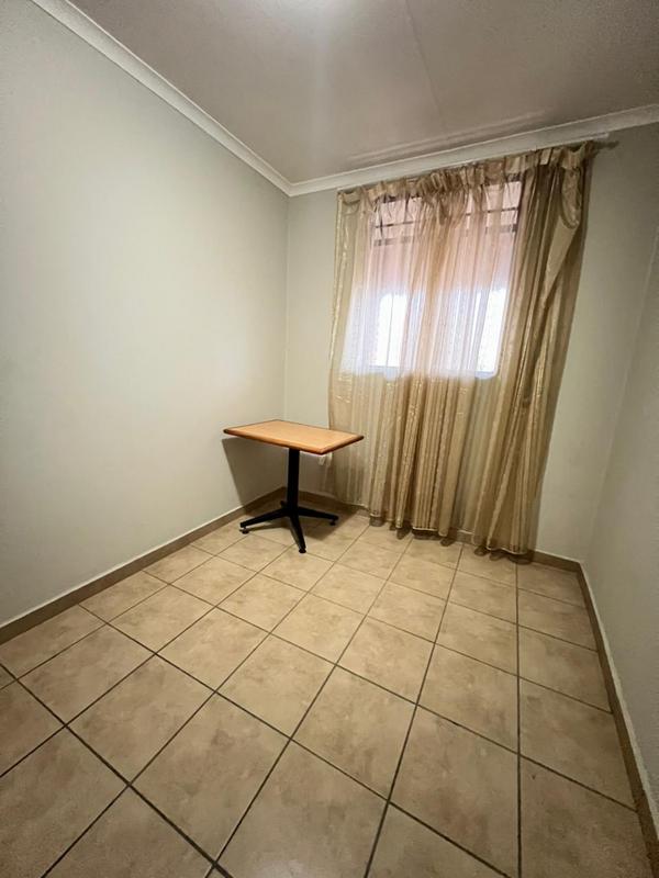 To Let 2 Bedroom Property for Rent in Kibler Park Gauteng