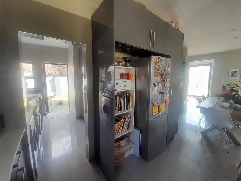 3 Bedroom Property for Sale in Eldo Lakes Estate Gauteng
