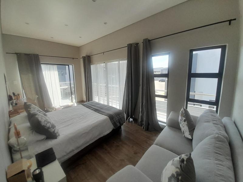 3 Bedroom Property for Sale in Eldo Lakes Estate Gauteng