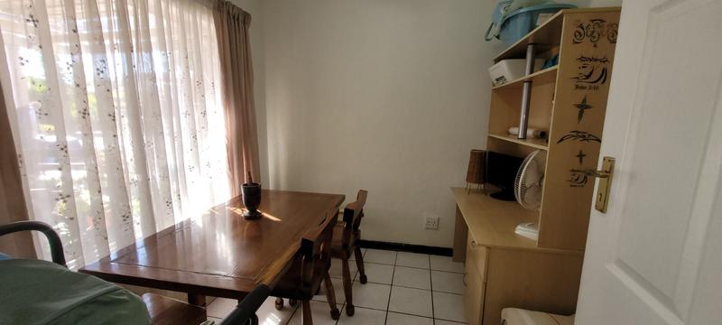 3 Bedroom Property for Sale in Brackendowns Gauteng