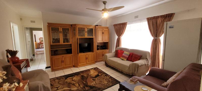 3 Bedroom Property for Sale in Brackendowns Gauteng