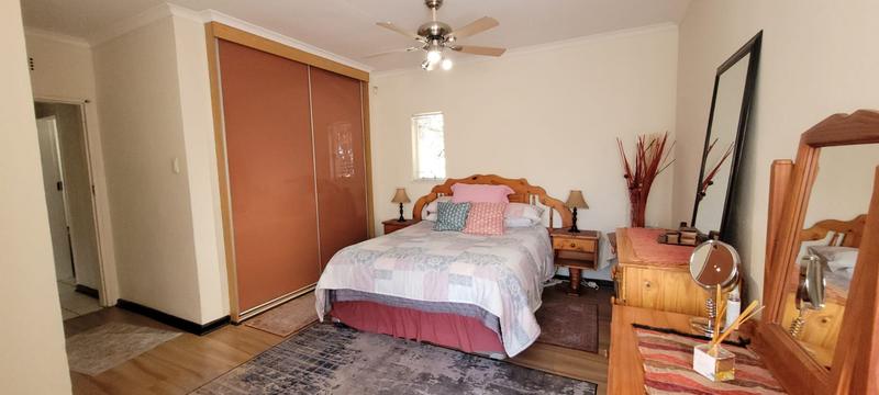 3 Bedroom Property for Sale in Brackendowns Gauteng